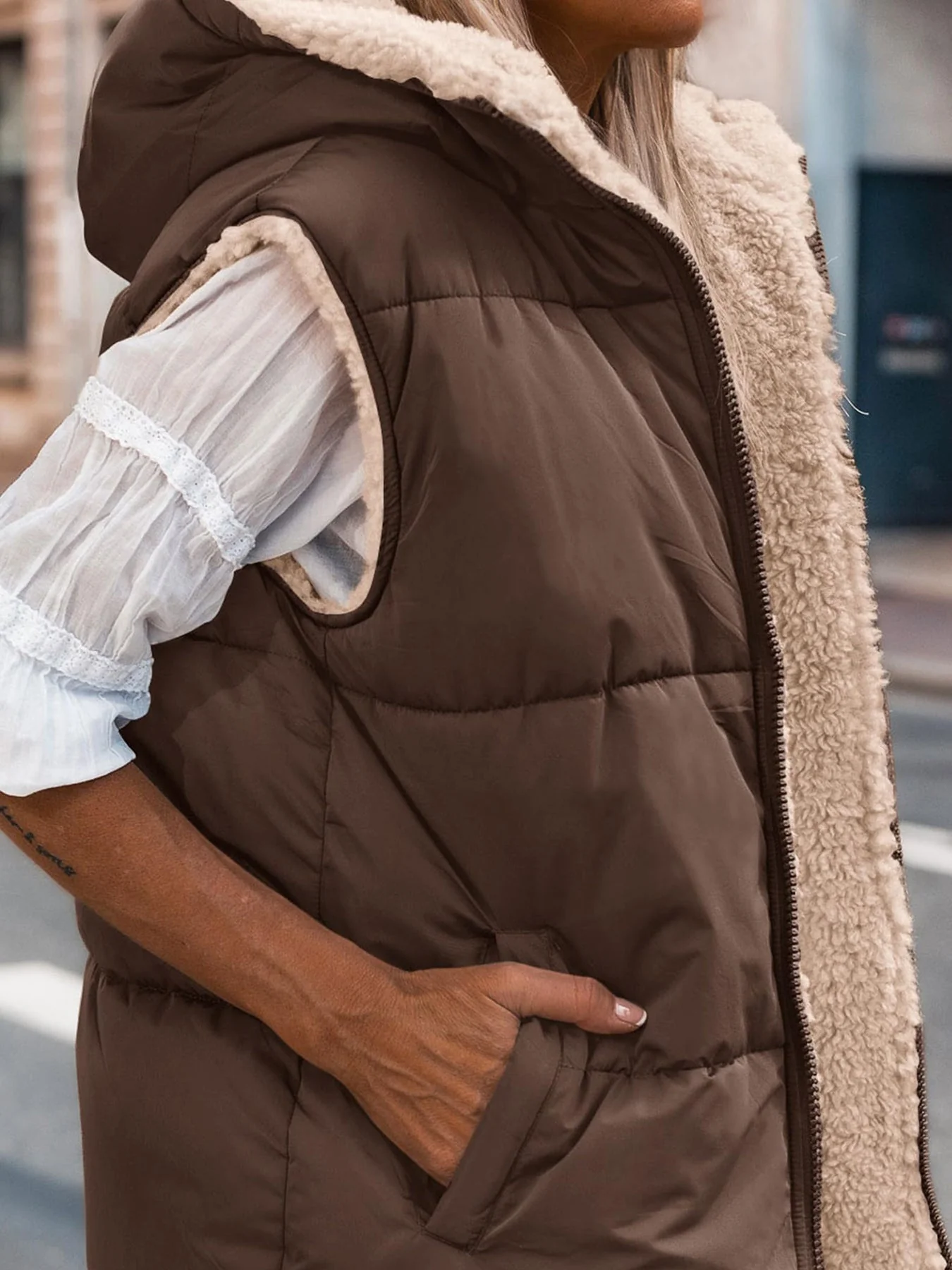 PRETTYGARDEN Womens Fall Reversible Vests Sleeveless Fleece Jacket Zip Up Hoodie Pockets Long Warm Winter Coat Outerwear - Image 22