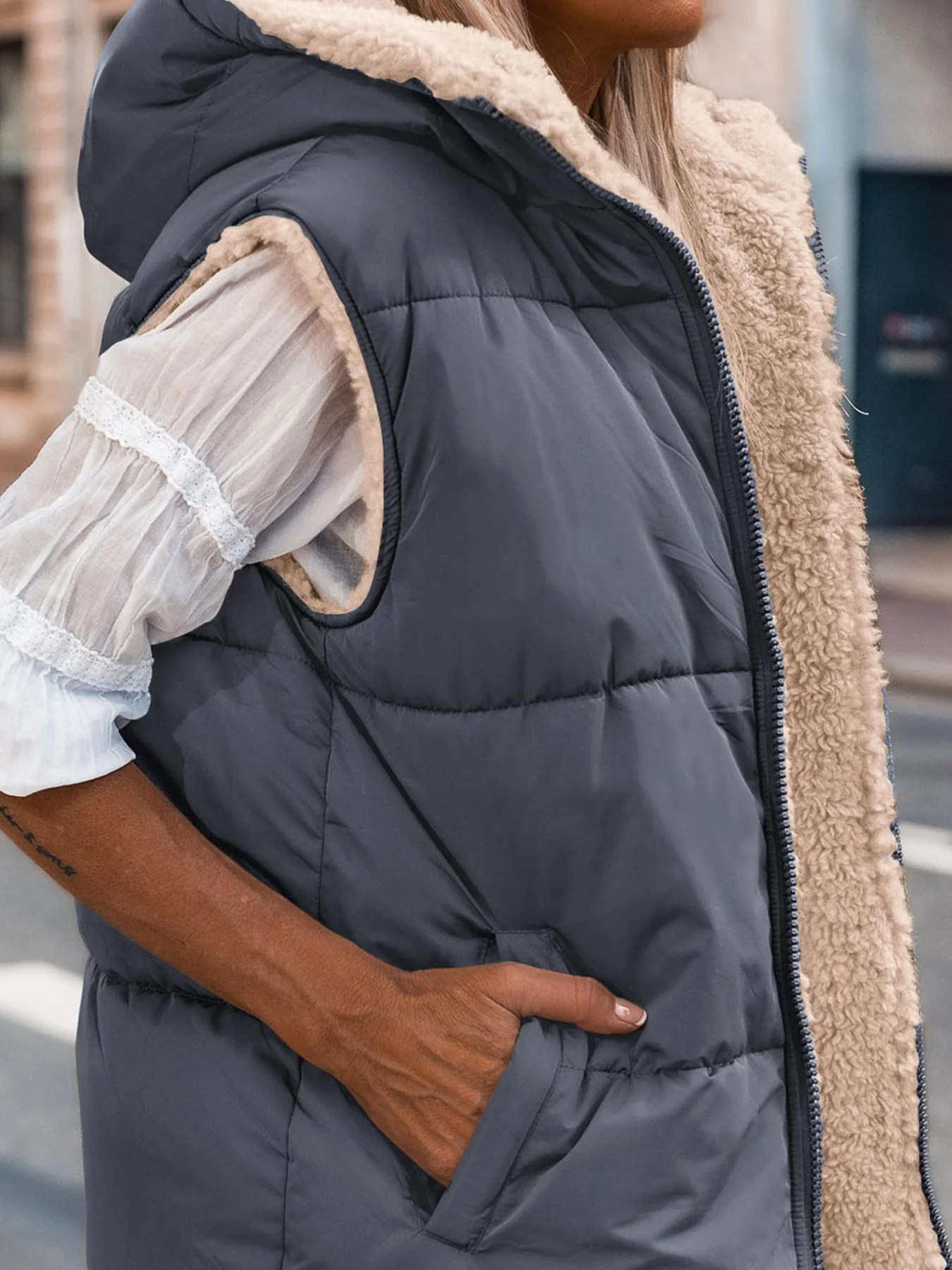 PRETTYGARDEN Womens Fall Reversible Vests Sleeveless Fleece Jacket Zip Up Hoodie Pockets Long Warm Winter Coat Outerwear - Image 31