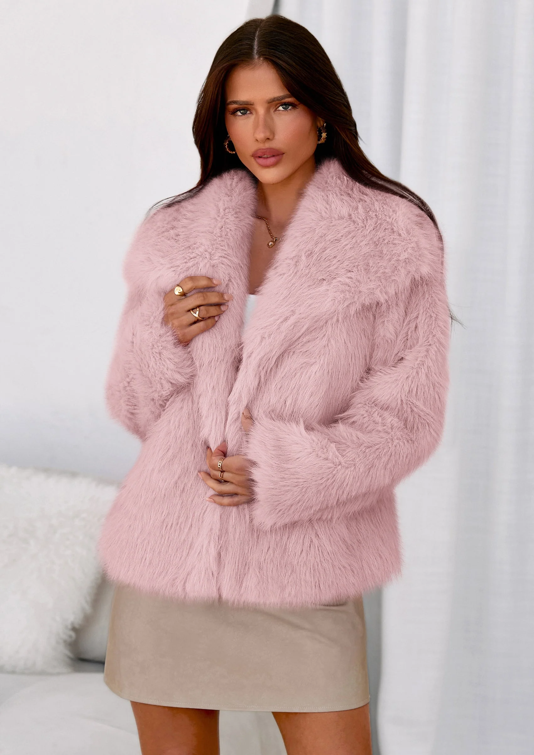 PRETTYGARDEN Womens Winter Coats Trendy Long Sleeve Furry Faux Fur Jackets Button Lapel Warm Fall Outwear with Pockets - Image 14