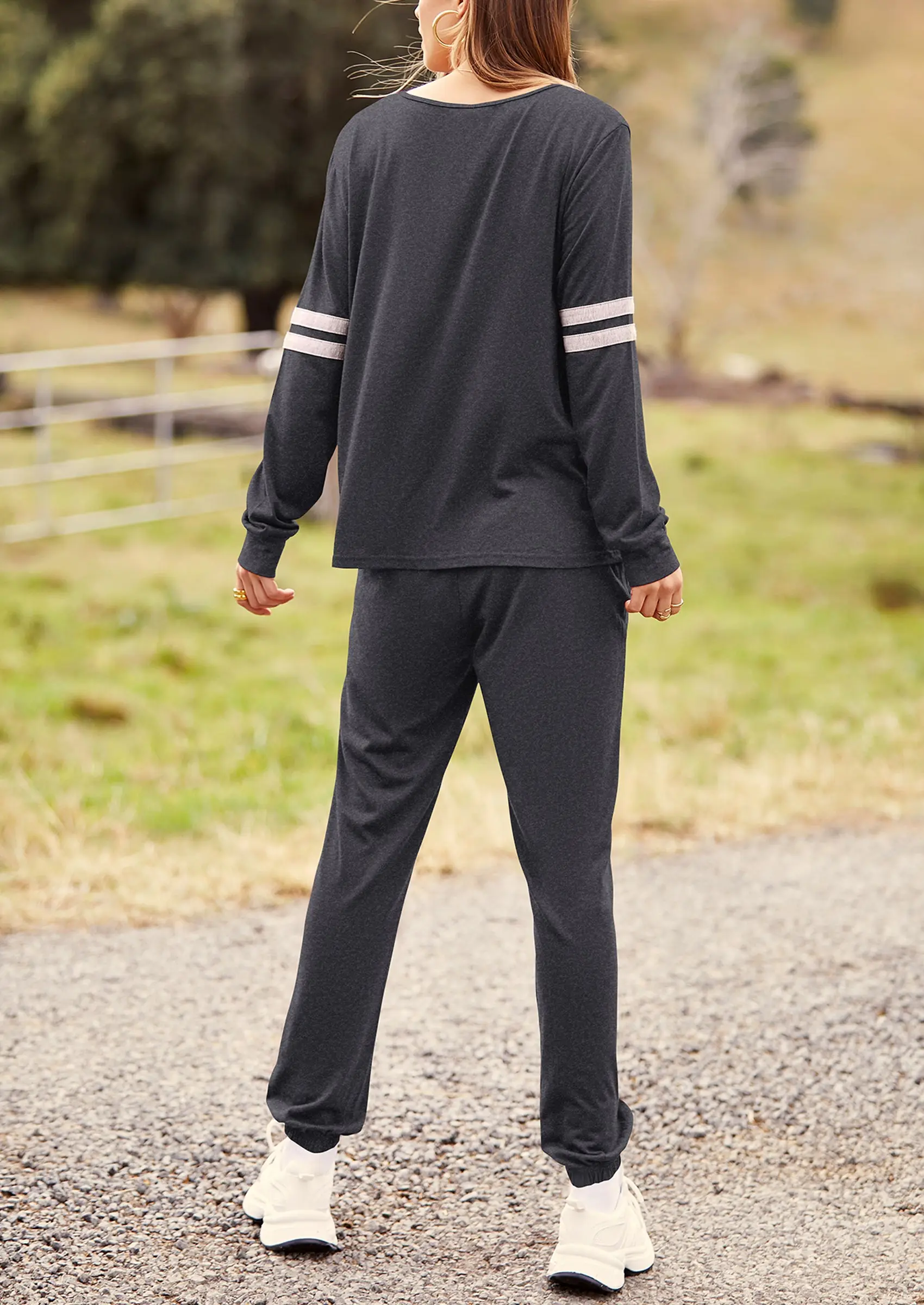 PRETTYGARDEN Women's Color Block 2 Piece Spring Tracksuit Crewneck Long Sleeve Tops Long Sweatpants Outfits Lounge Sets - Image 24